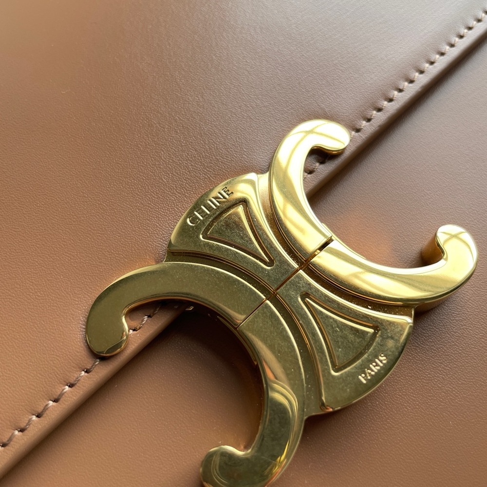 Celine Classique Triomphe Bag in Bronze - Picture 5 of 10